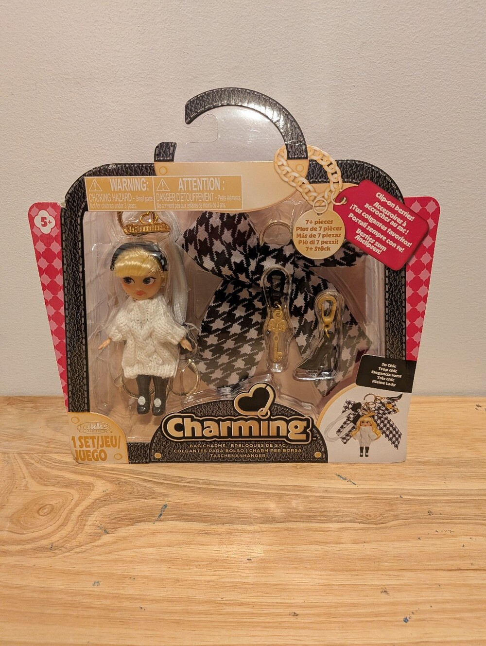 Doll Fashion Set with Black & White Houndstooth Coat